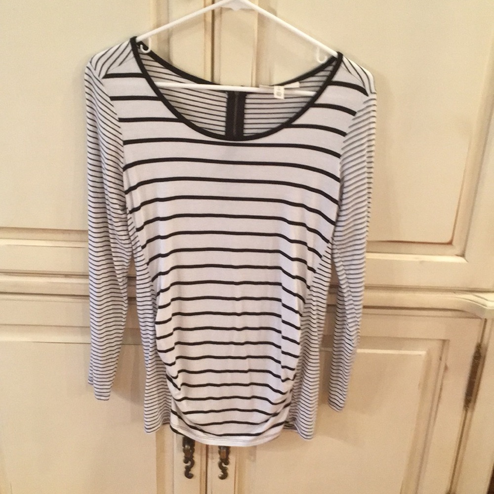 Jessica Simpson (for Motherhood Maternity) size S